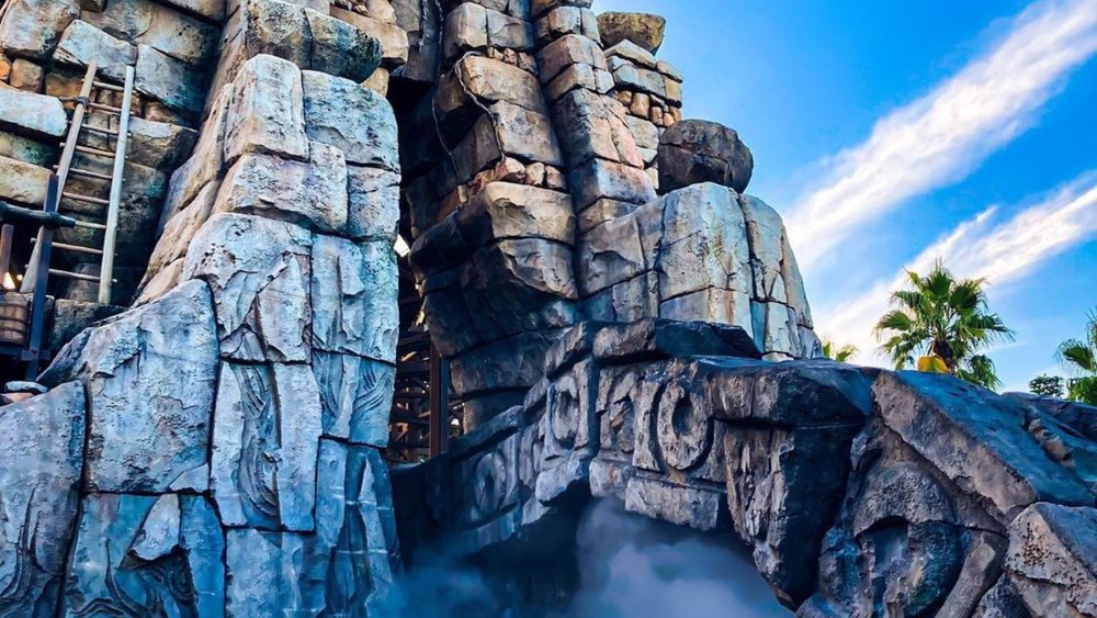 Challenge yourself with a ride on Raging Spirits and conquer its exciting twists and turns. Credit: ddd19830415