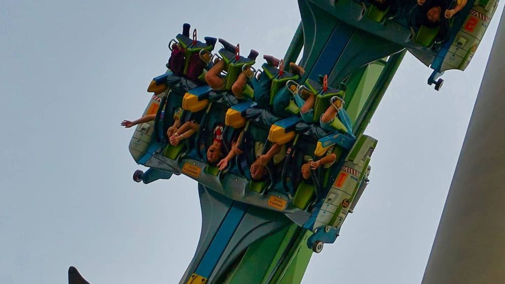 Feel like a flying Pteranodon when you board this ride! Image credits: @breakingbrad505 on Instagram