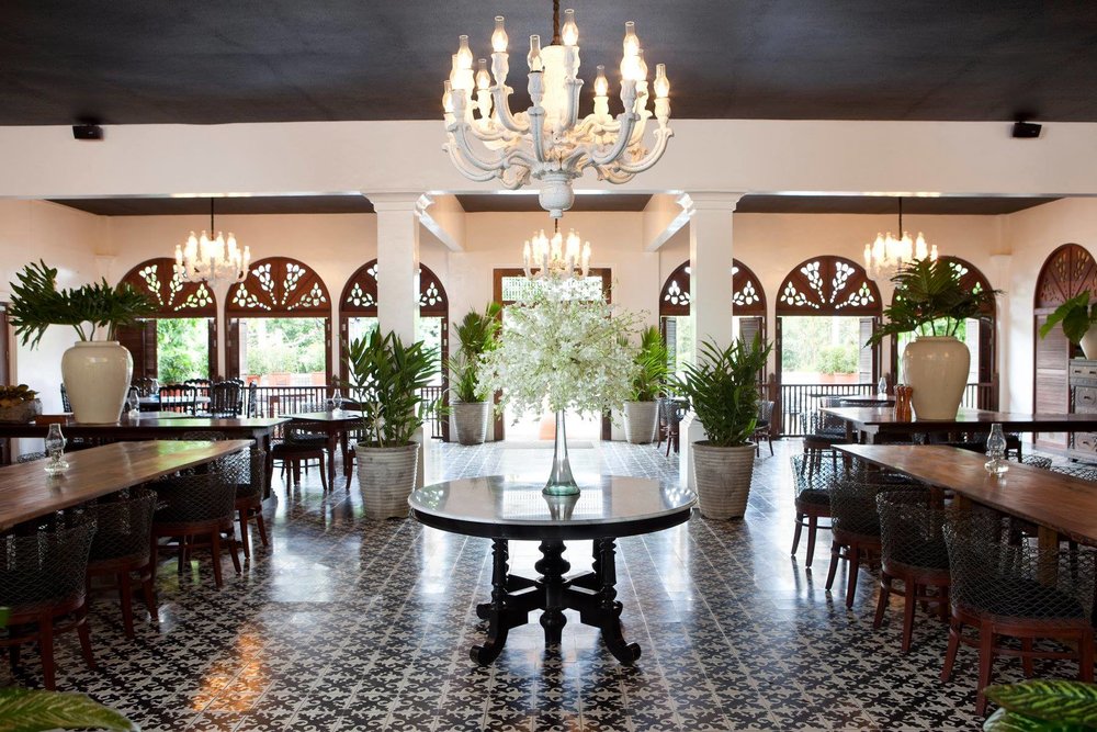 Antonio's  restaurant interior