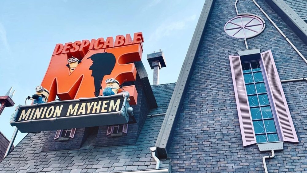 Queues can get a bit long for this ride, so make sure to line up as early as you can! Credits to @kris10.reyes