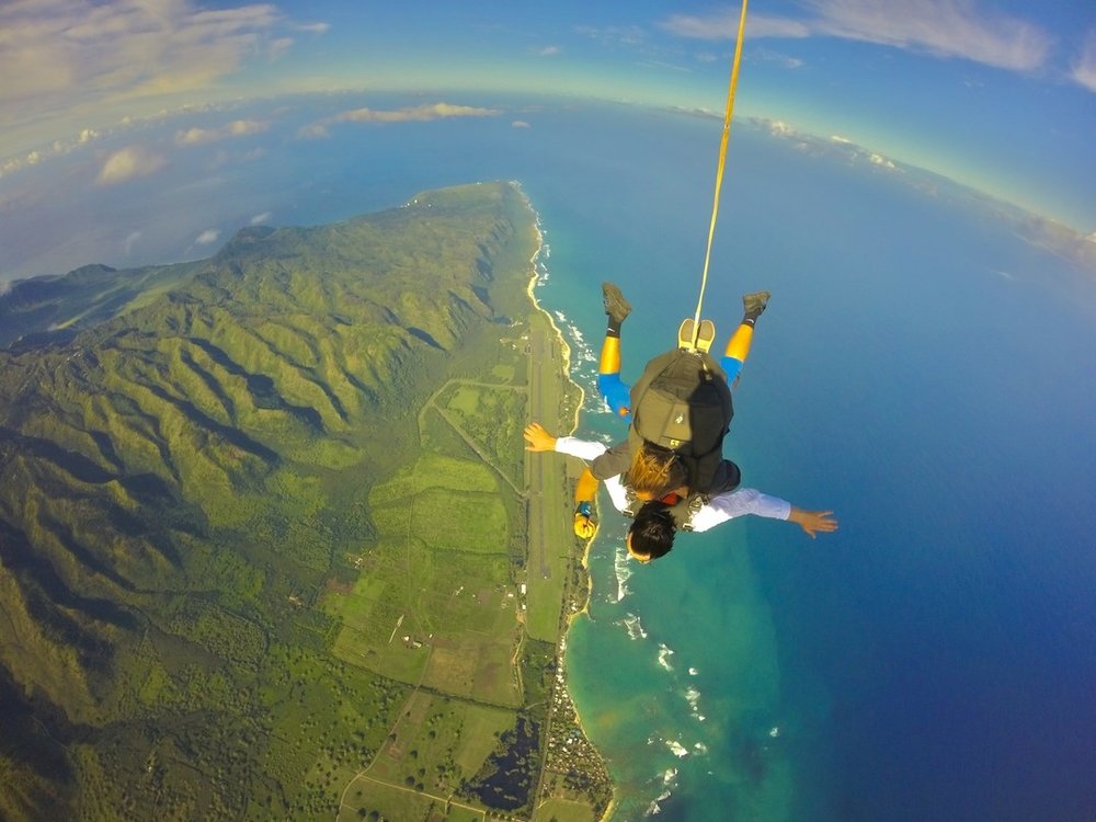 オアフ島スカイダイビング 空撮