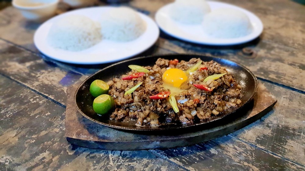 Pork dish in sizzling plate