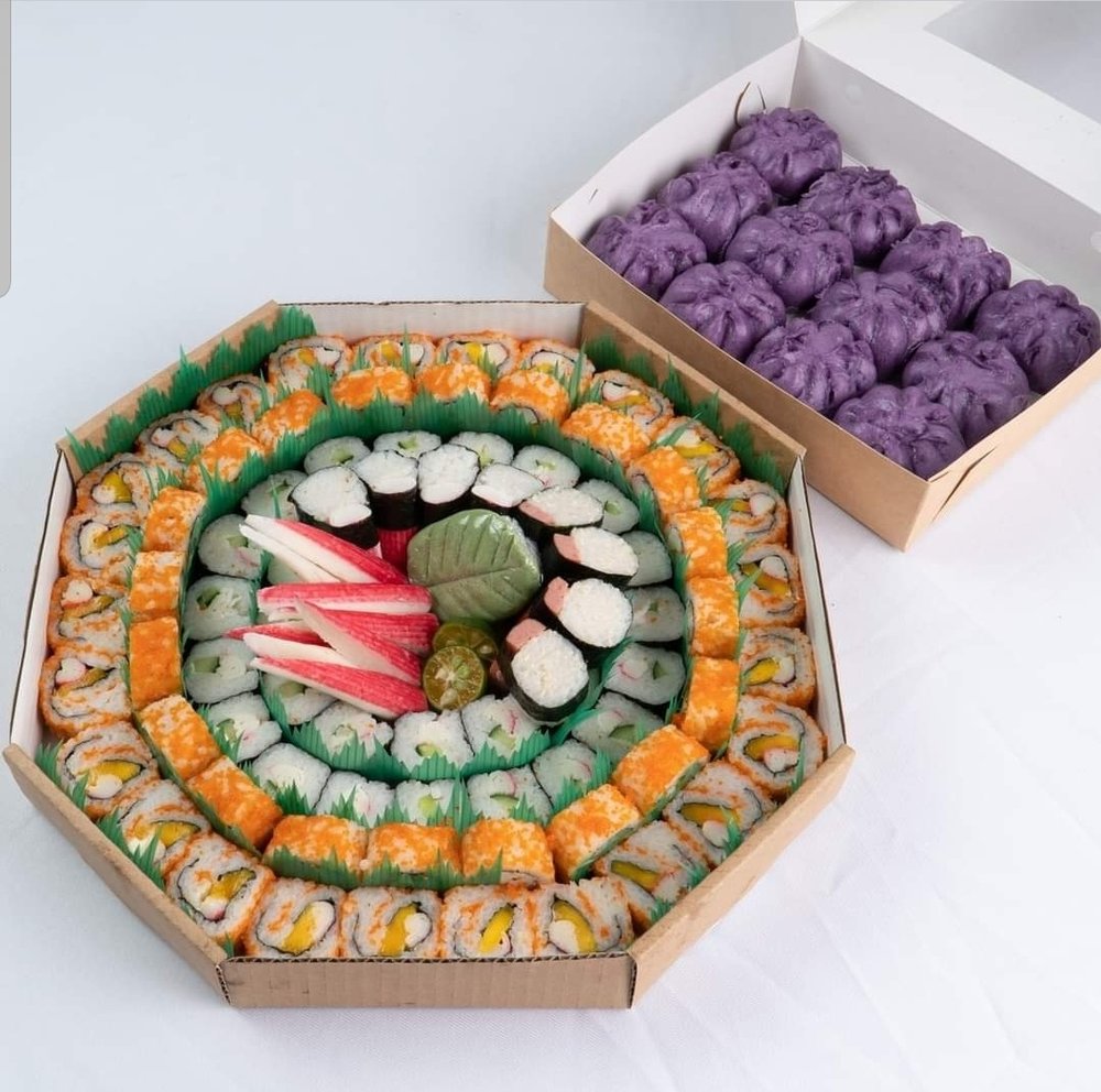 Sushi in box
