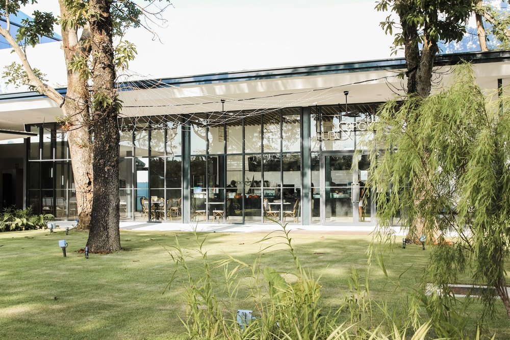 Hub & Spoke Cafe Facade