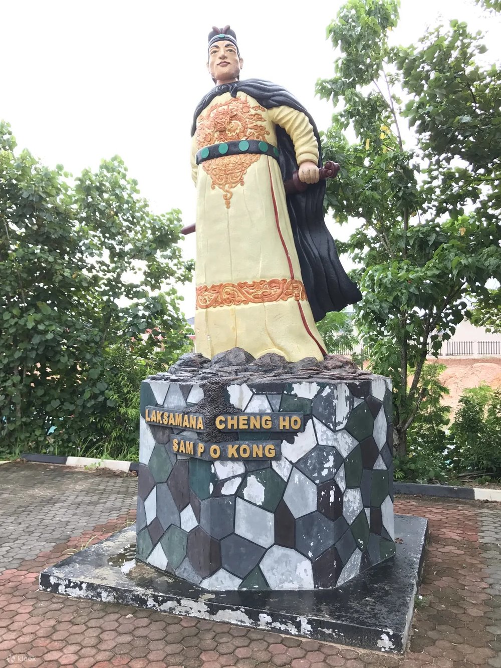 batam cheng ho statue