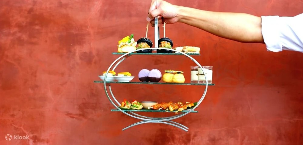 แพ็กเกจน้ำชายามบ่ายที่ร้านแมคฟาร์แลนด์ เฮ้าส์ (McFarland House)