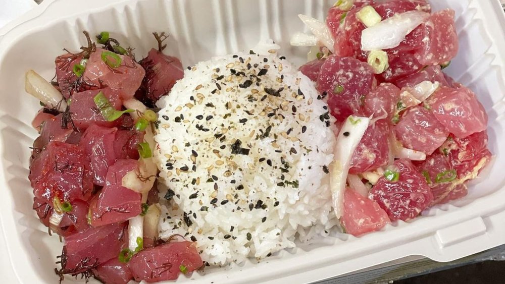 Enjoy the fresh taste of tuna at Kahiau. Credits to @autocustoms_jon