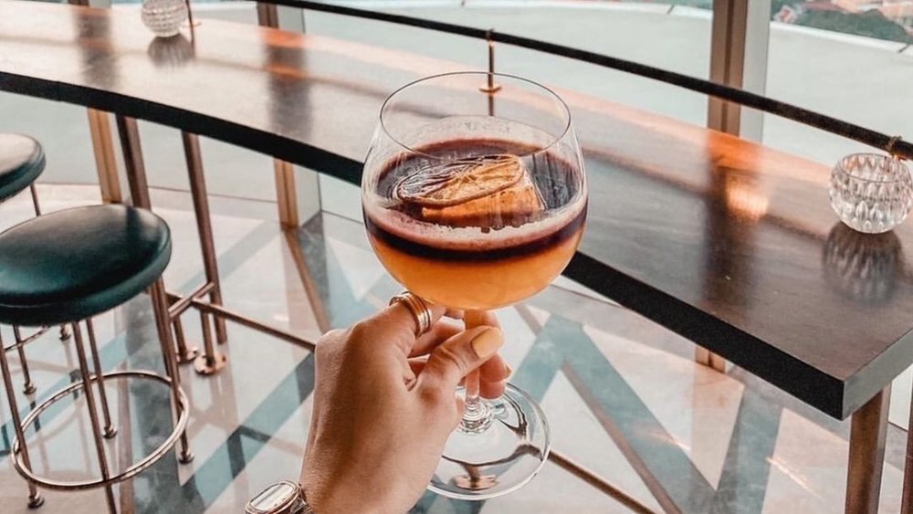 Cocktail connoisseurs, we found the perfect Bangkok bar for you! Credit: @waldorfastoriabangkok on Instagram