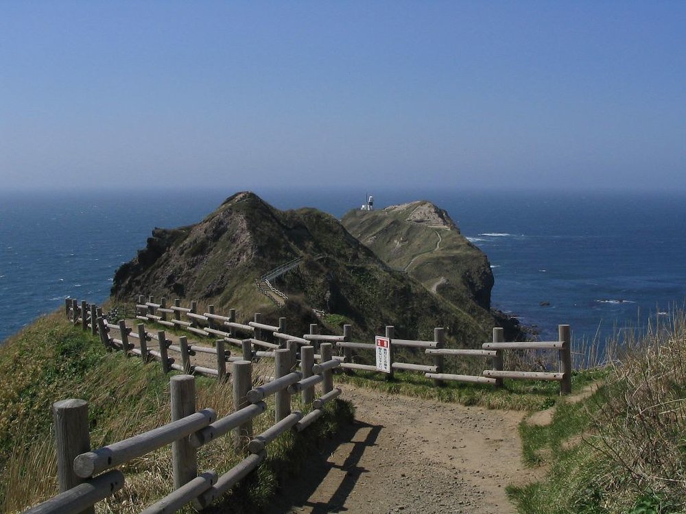 Mountain trail overlooking the ocean