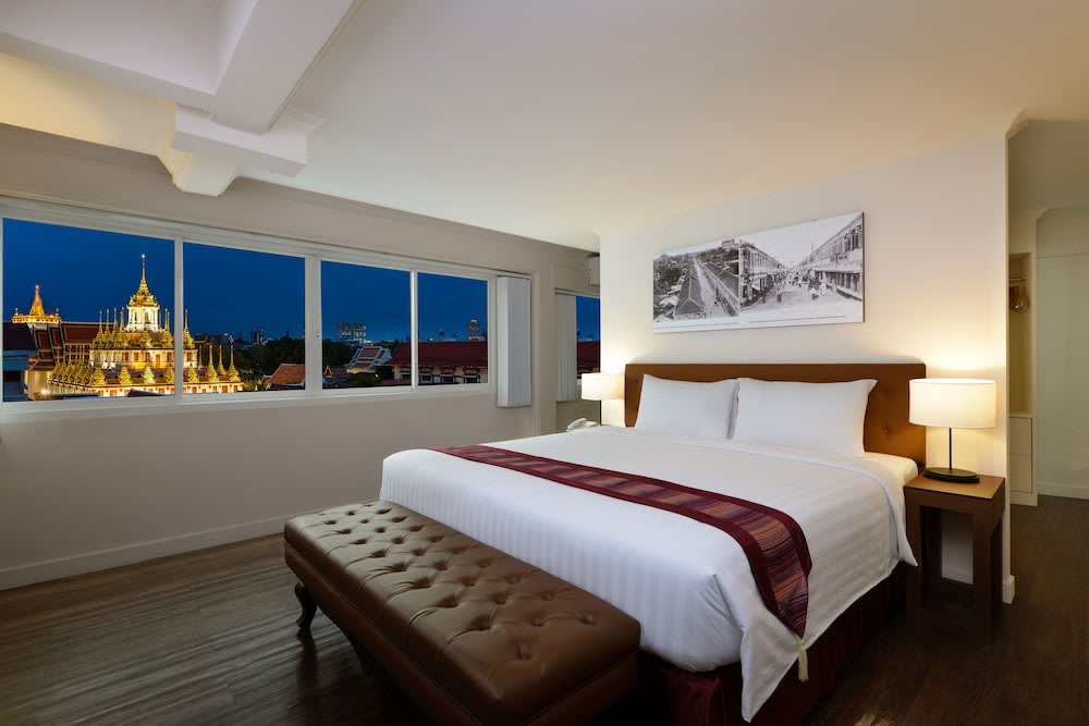 Bedroom with temple viewing