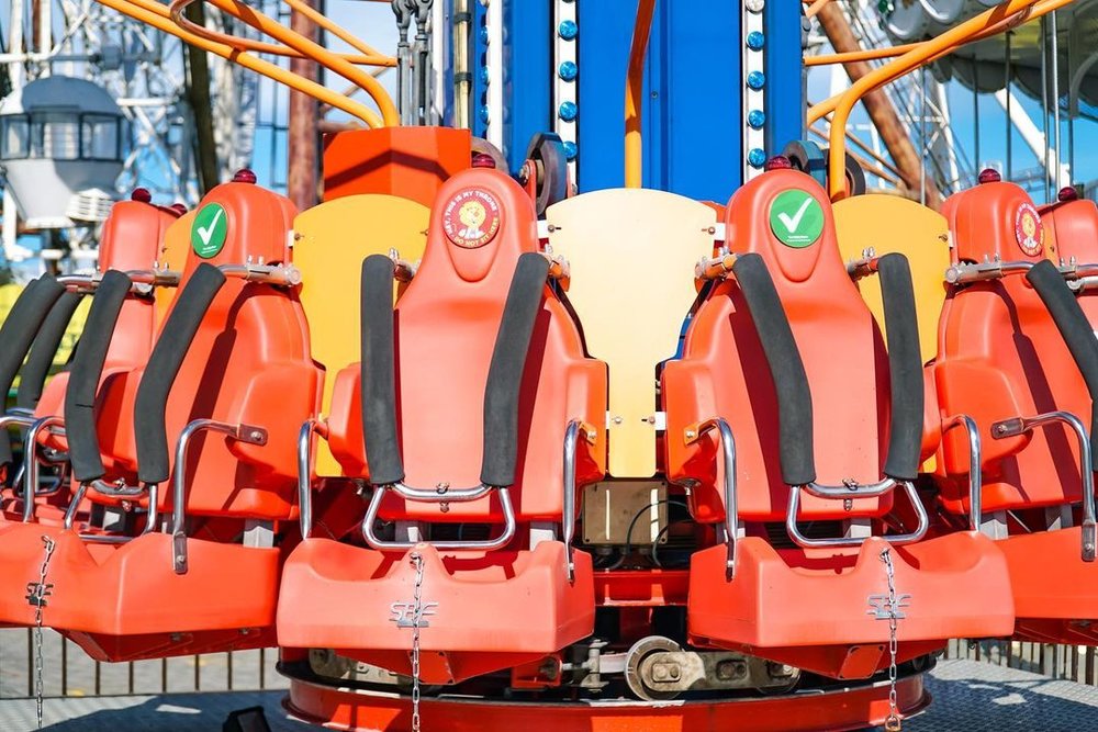 Drop down rides up close