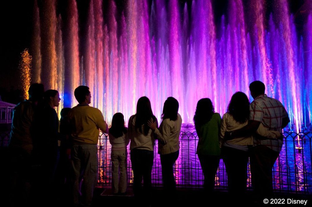 4100 ディズニーランド リゾート　ショー　ワールドオブカラー