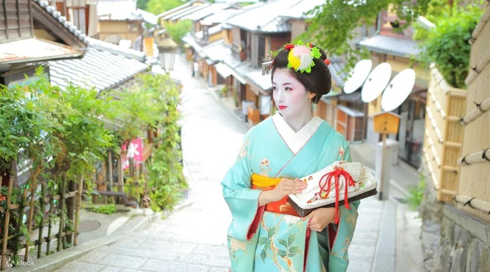 21279 舞妓体験/サムライ体験 (京都 - スタジオ四季) Maiko Samurai transformation Kyoto 