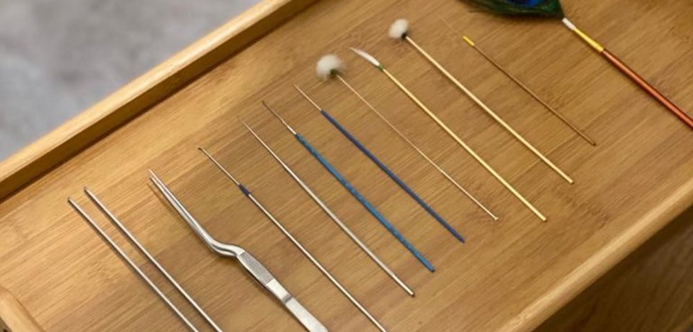 Mimikaki 配備專業採耳工具