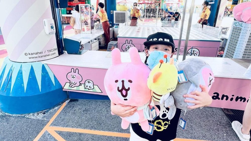 Enjoy retail therapy at Ocean Park. Credits to @nam_namsiu