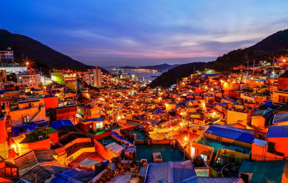 韓国　甘川文化村 カムチョンムナマウル　夜景