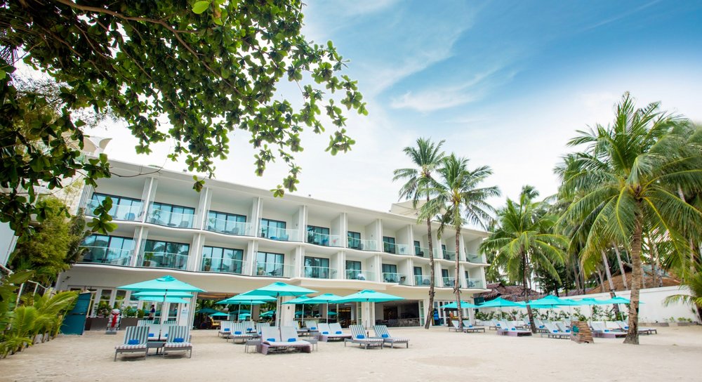 Spend A Romantic Holiday At These Luxury Hotels In Boracay’s Station 1 ...