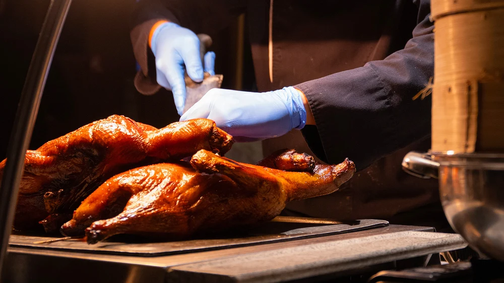 Indulge in a roasted goose feast in Asia’s top city.  Image credits: AMANDA LIM on Pexels