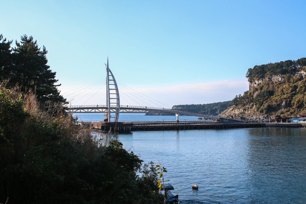 Saeseom Island Saeyeongyo Bridge view from afar