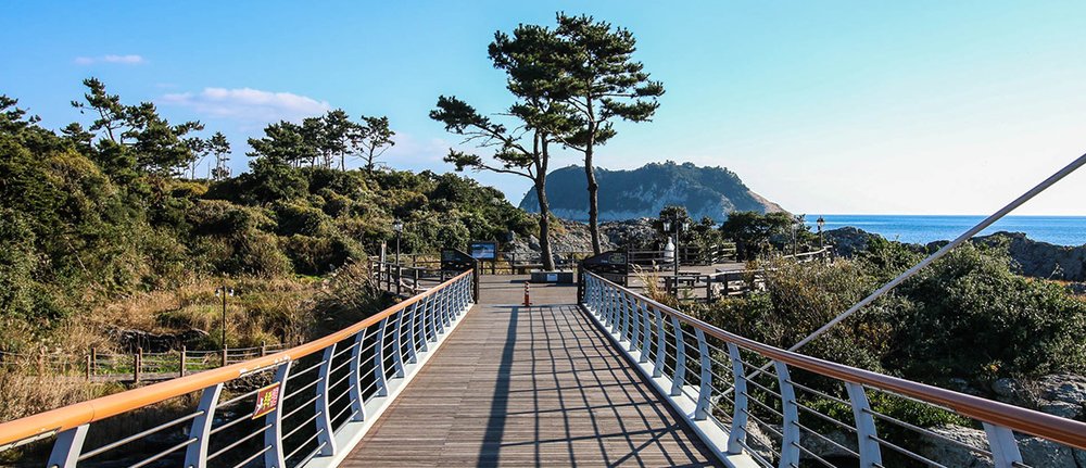 Saeseom Island Saeyeongyo Bridge view
