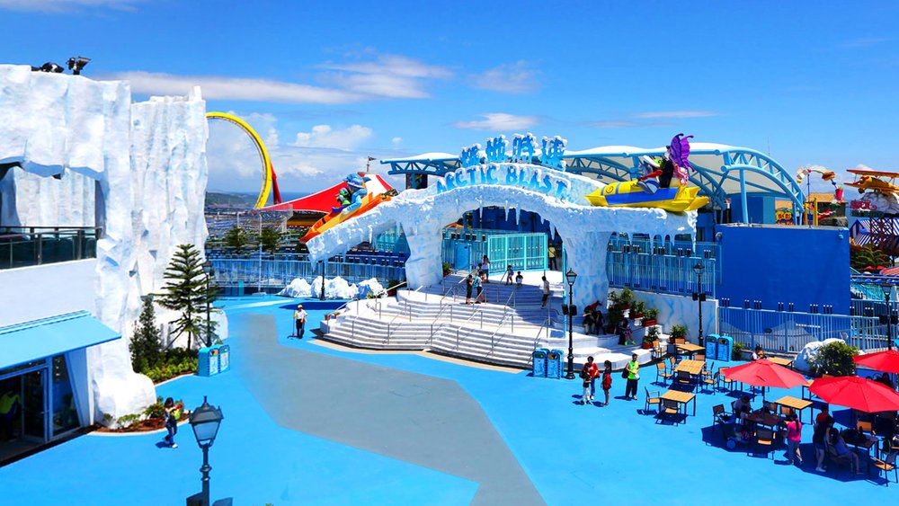 It’s basically Christmas all-year round at Arctic Blast! Image credits: Ocean Park Hong Kong
