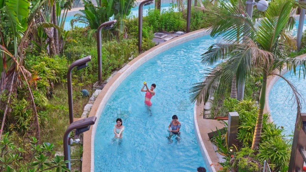 Look out for bubble jets, dump buckets, and arch sprayers waiting to splash you.]