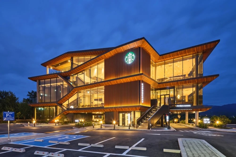 Starbucks 楊平DTR店