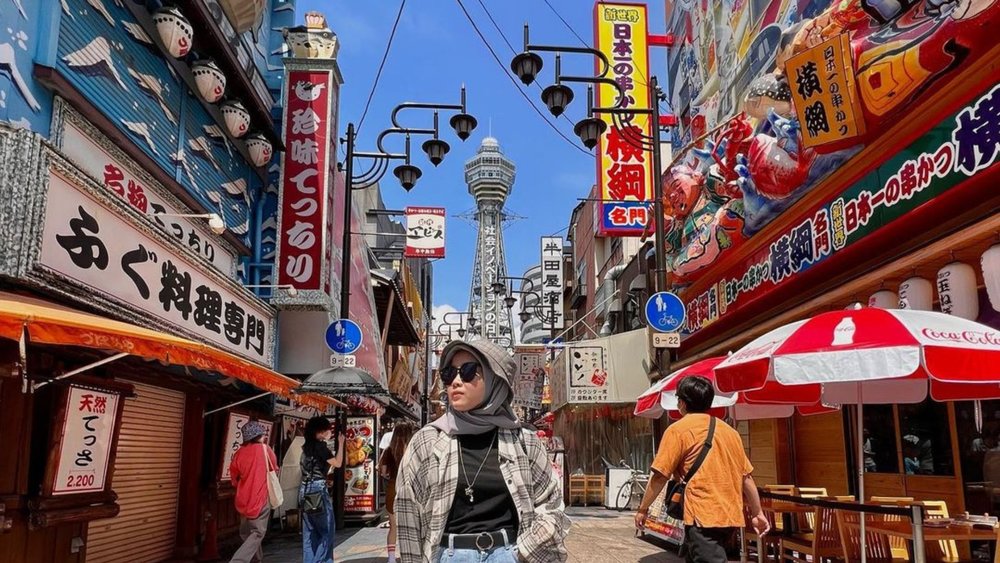 Good food and gorgeous sights combined! Credits to @meisuryanidewi on Instagram