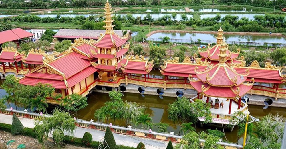 Tận Hưởng Khoảnh Khắc An Yên Tại Chùa Vạn Phước