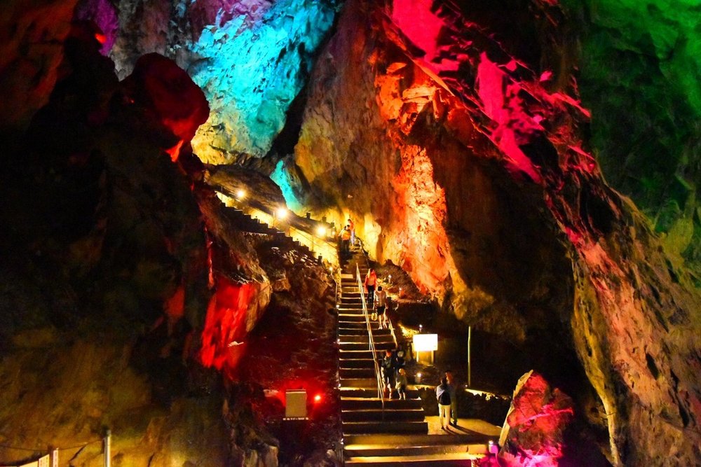 日原鍾乳洞 (東京都) Nippara Limestone Cave