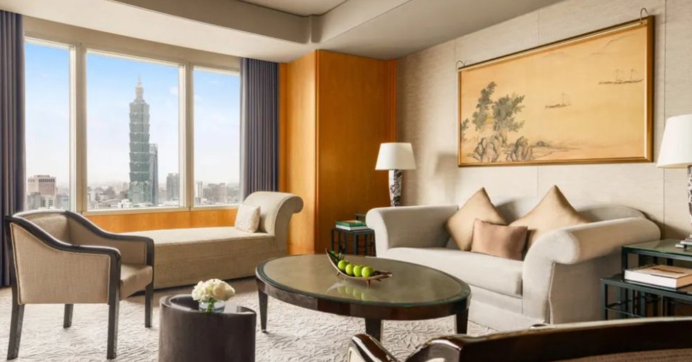 Shangri - La Far Eastern