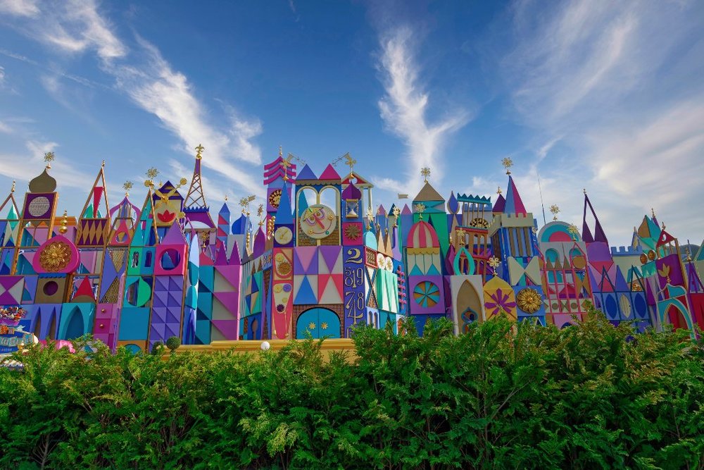 ディズニーランド イッツアスモールワールド