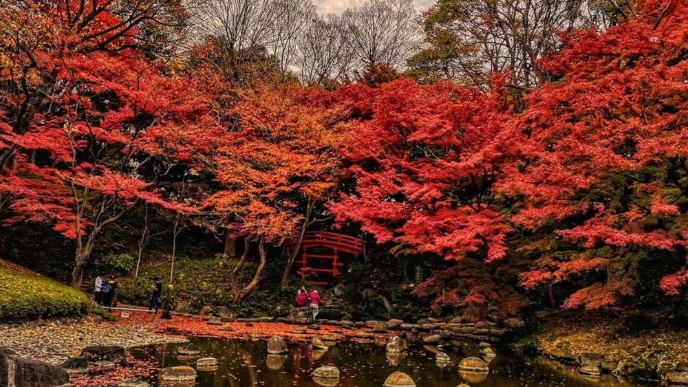 The Koishikawa Korakuen was named after a poem about a ruler prioritizing the happiness of his people.