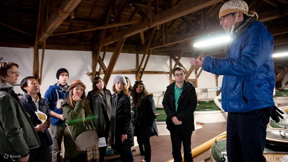 Sake is Japan’s national drink, which can also warm you up on a rainy day!