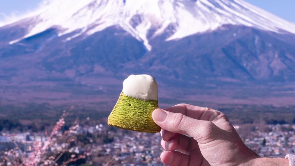 These cookies are too adorable to eat! Credits to @itd_be_rude_not_to