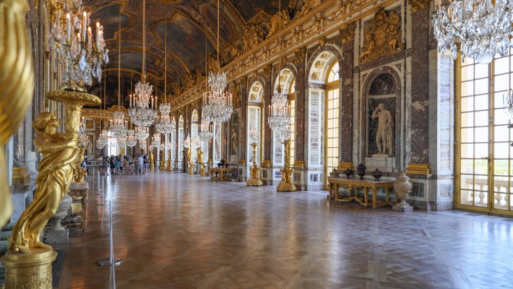 the inside of the Versailles Palace