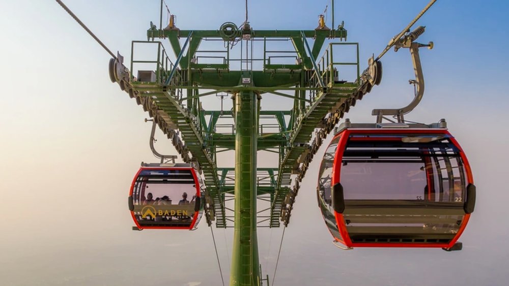 the cable car to Ba Den Mountain