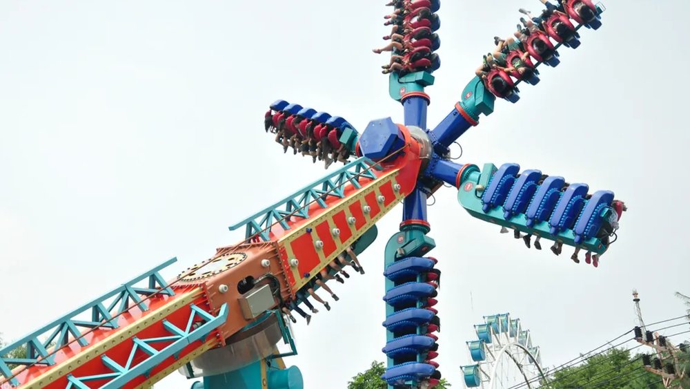 a thrilling ride at Everland