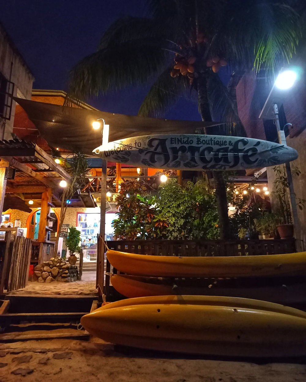 Artcafe Restaurant facade at night