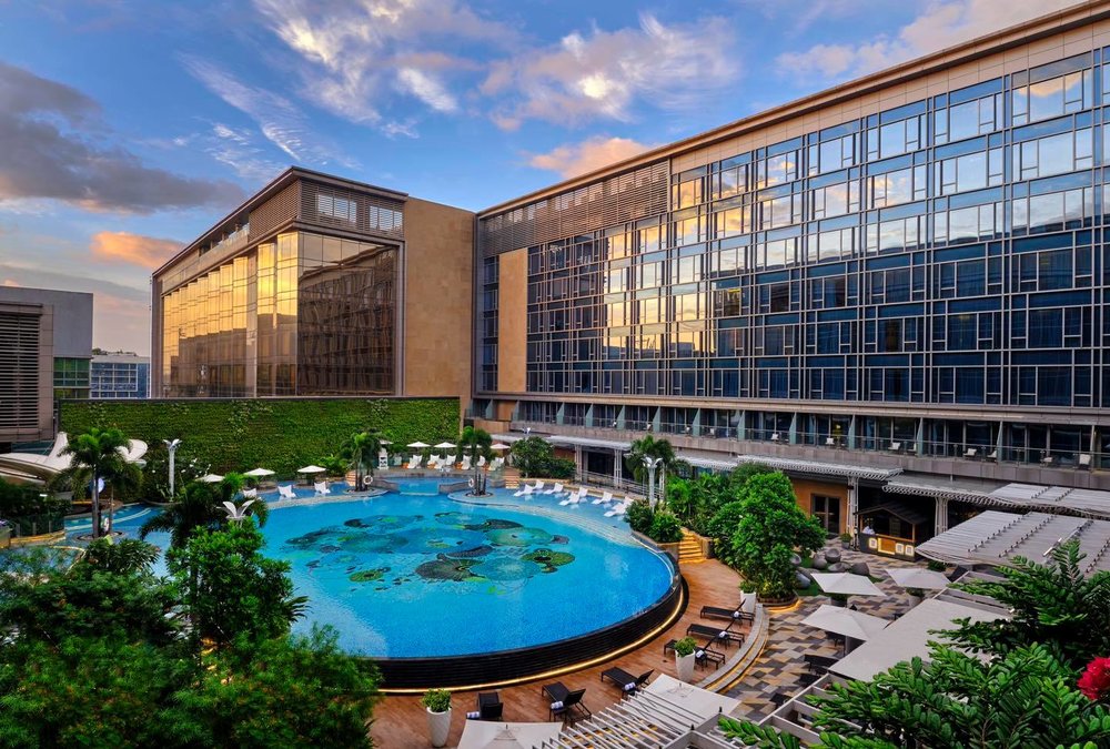 Hilton Manila facade