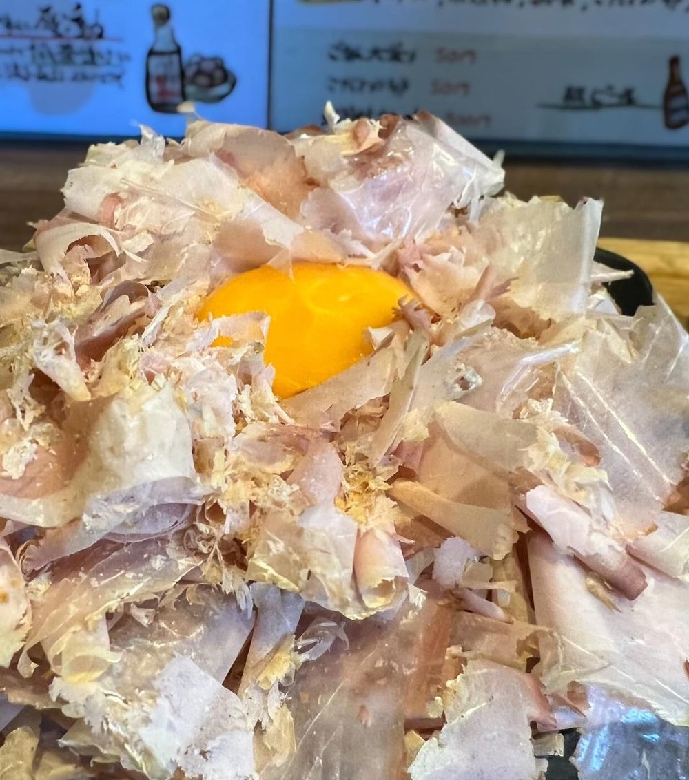 鰹節丼専門店【節道】bushido egg @kinoko.y 