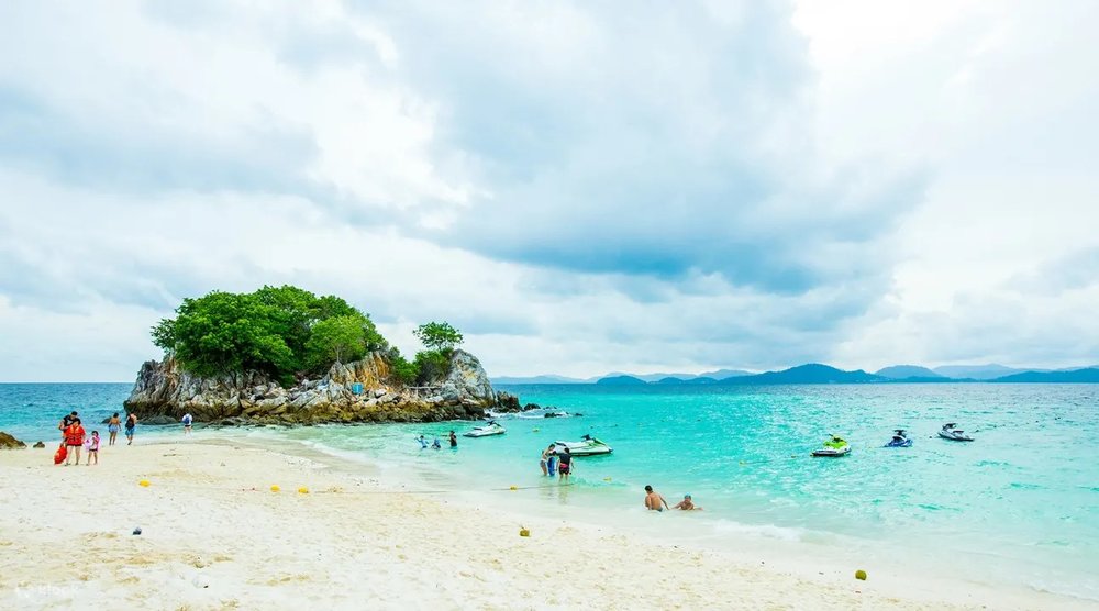 phuket island hopping boat tour