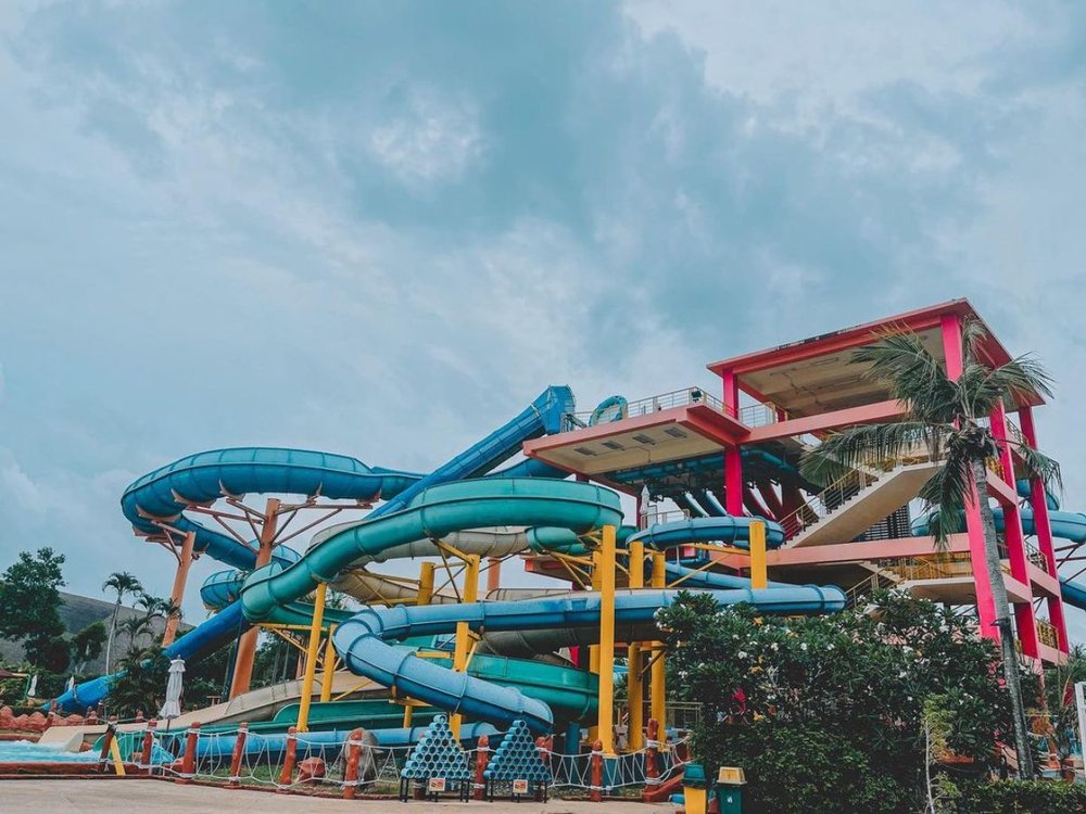 Splash Jungle Waterpark