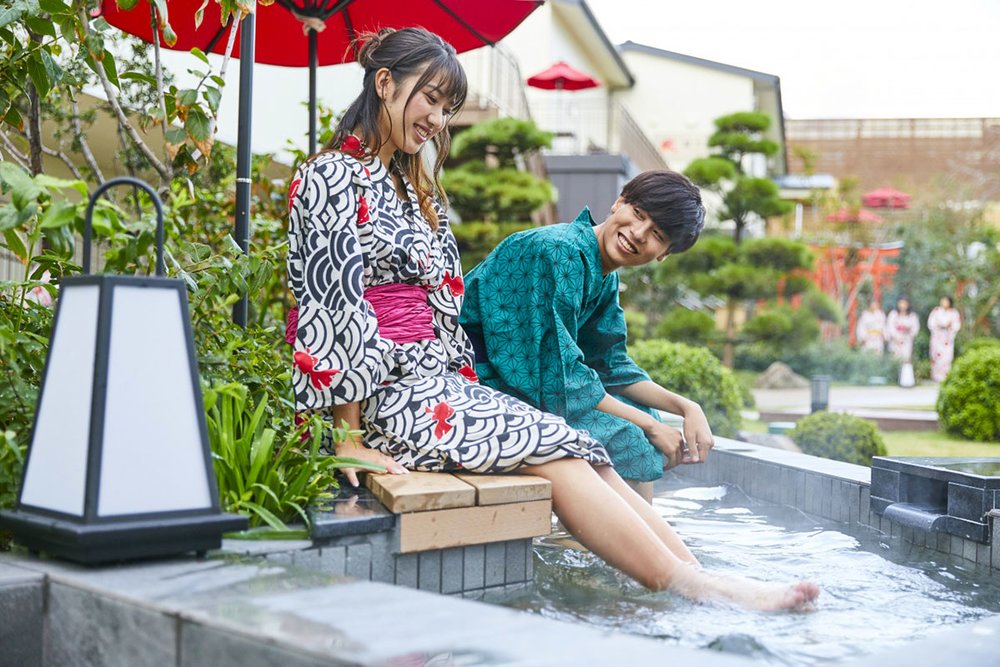 Solaniwa Onsen Rooftop Garden Foot Spa