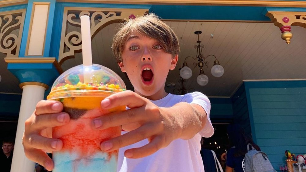 Drink the slush before it melts! Credits to @we_dont_wear_ears