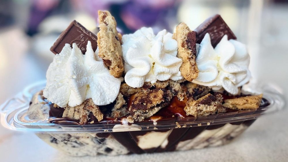 It’s chocolate overload at Ghirardelli. Credits to @melsfoodieventures