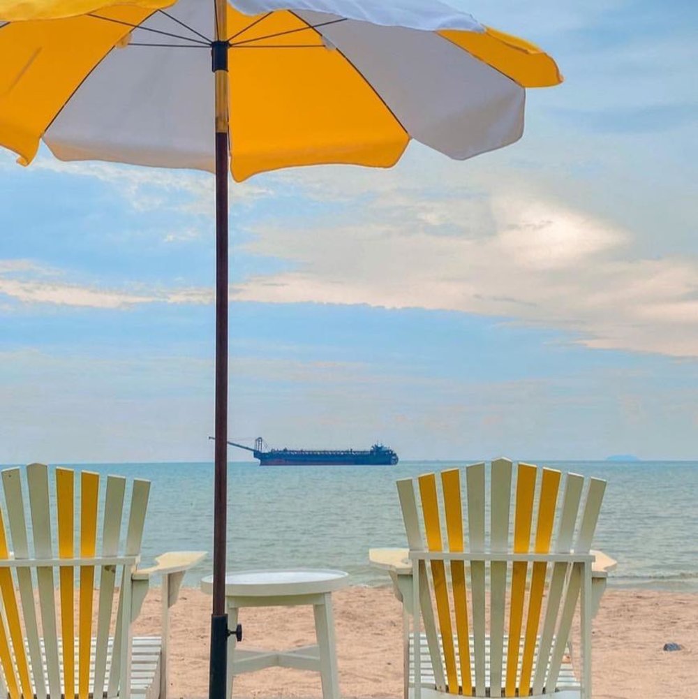 Skoop Beach Cafe คาเฟ่ริมทะเลหัวหิน