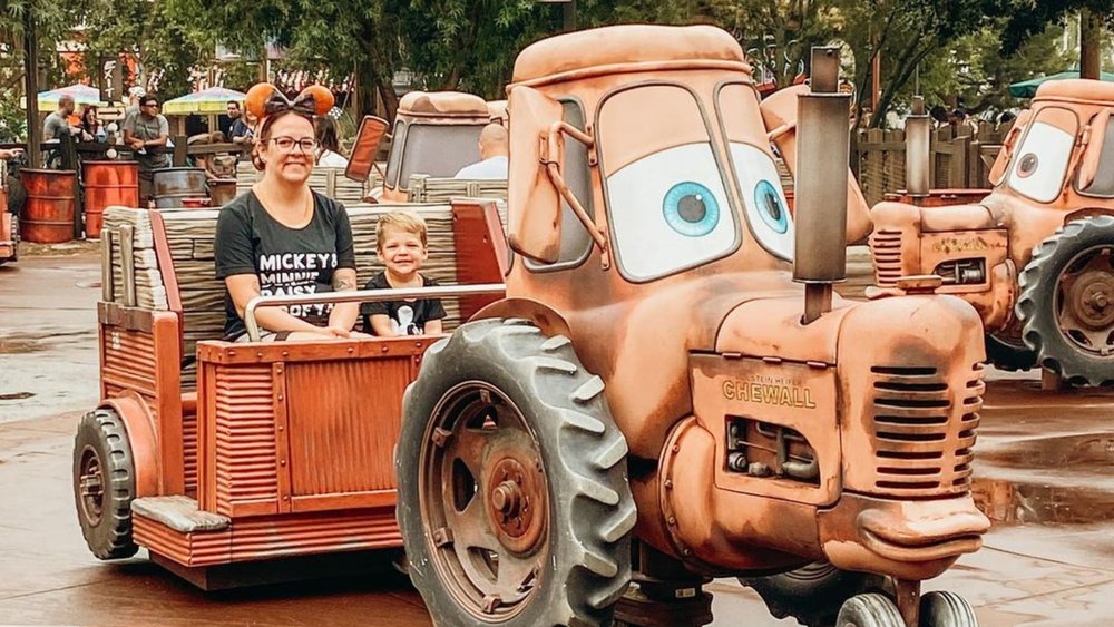 Have first dibs on rides with the Disney Genie+ Service. Credits to @jenngray93