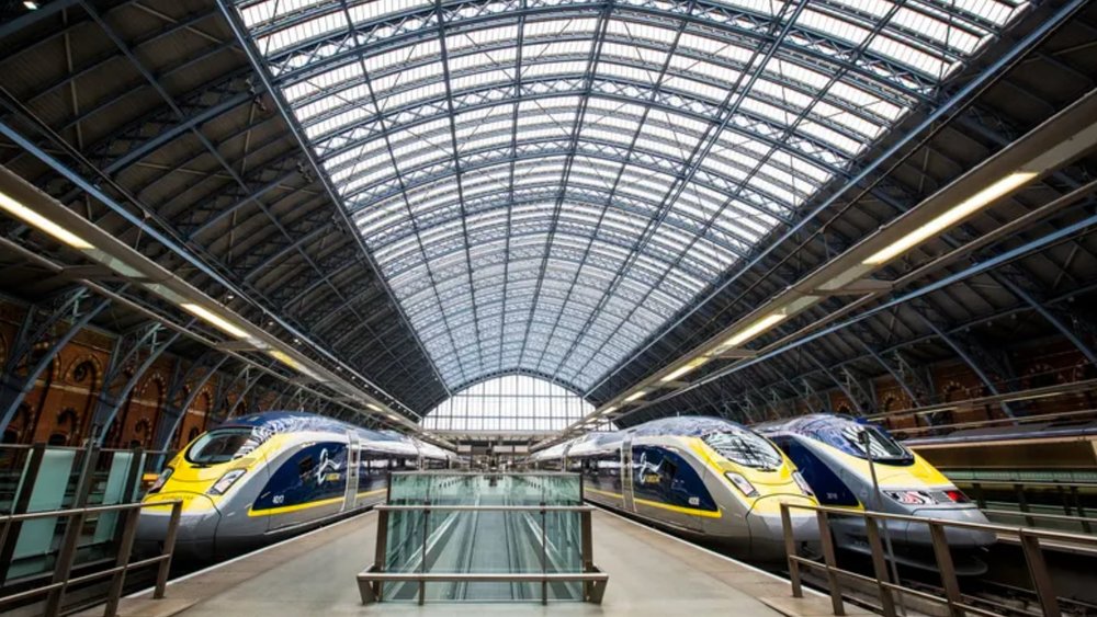 Rock around the rails!