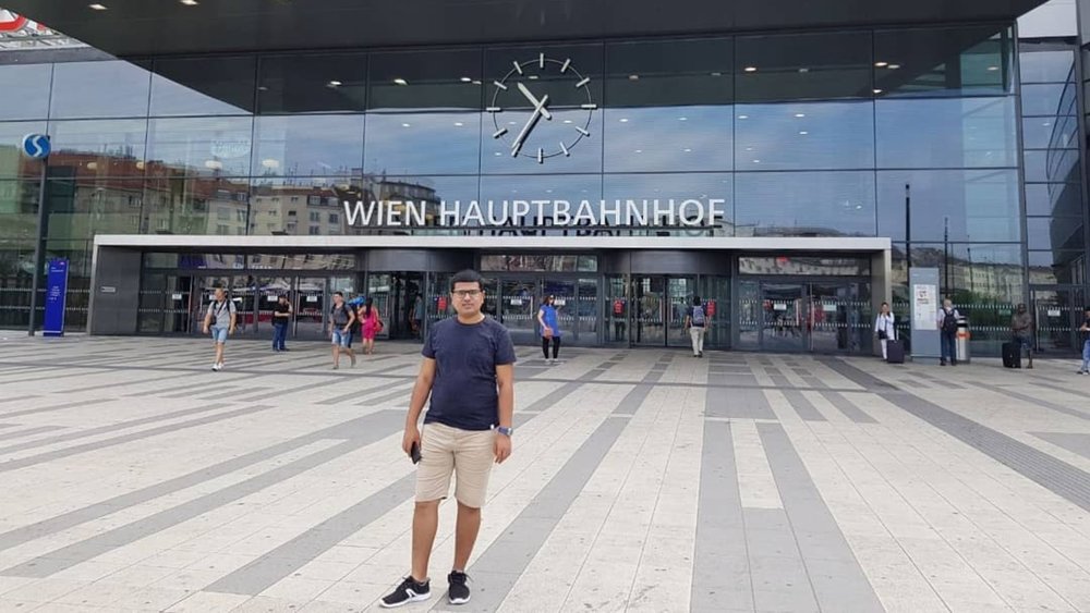 Don’t be confused by the sign, Wien is the local name for Vienna! Credits: @architectwaqas on Instagram